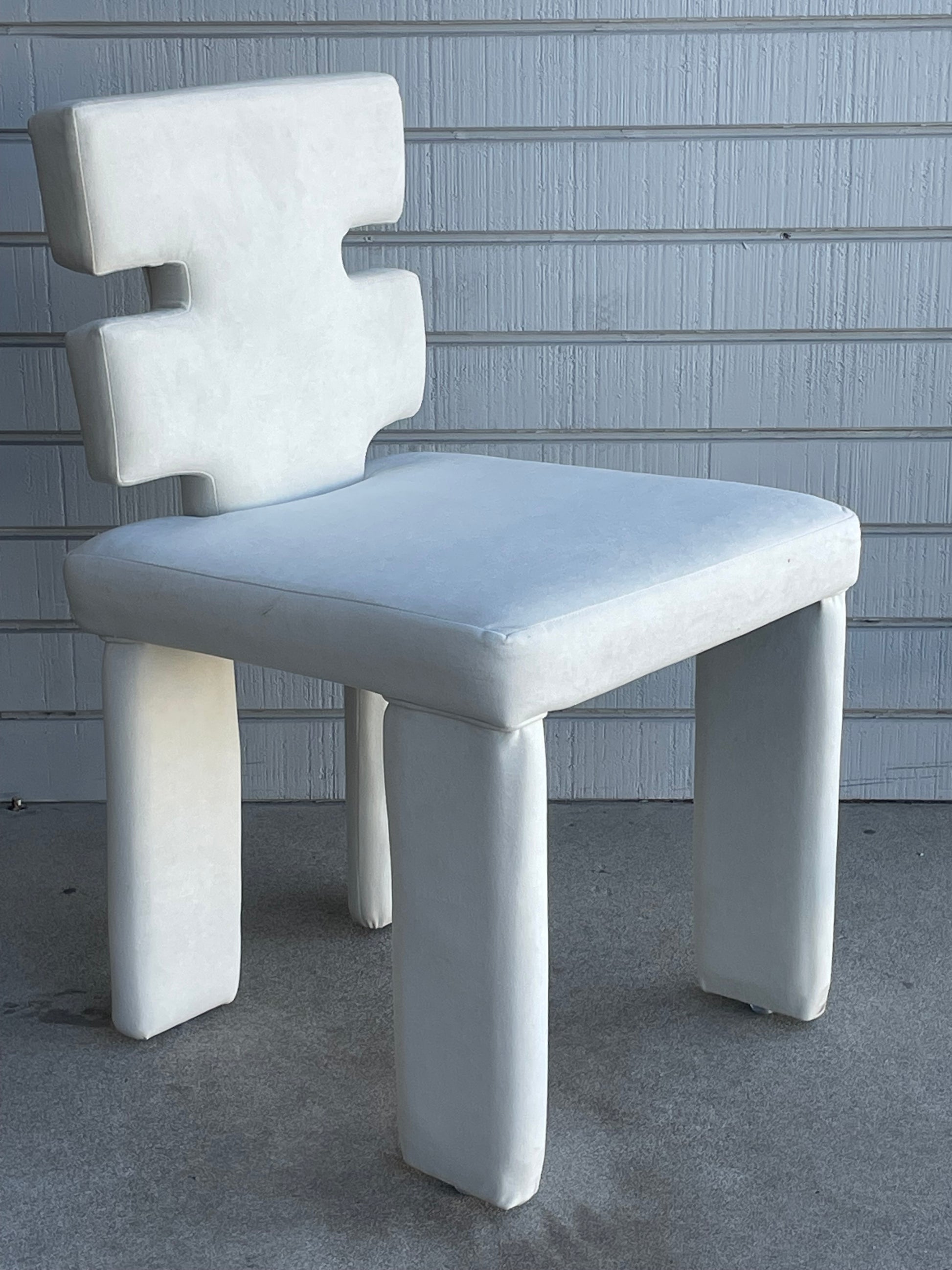 Mya dining chair in white